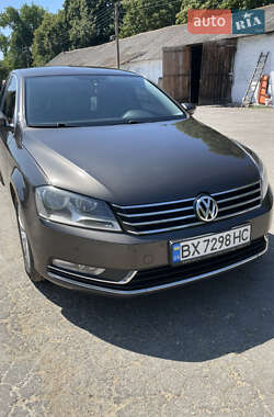 Седан Volkswagen Passat 2014 в Славуте