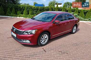 Седан Volkswagen Passat 2016 в Прилуках