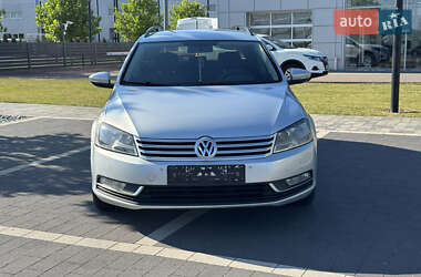 Універсал Volkswagen Passat 2013 в Мукачевому