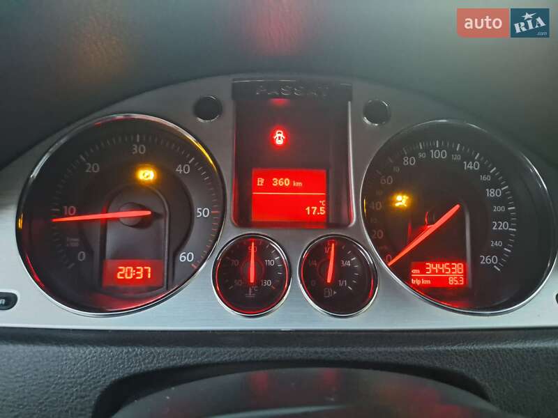 Универсал Volkswagen Passat 2005 в Полянице фото 11 Универсал Volkswagen Passat 2005 в Полянице