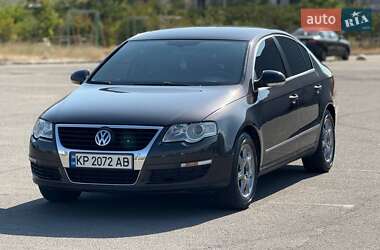 Седан Volkswagen Passat 2005 в Запорожье