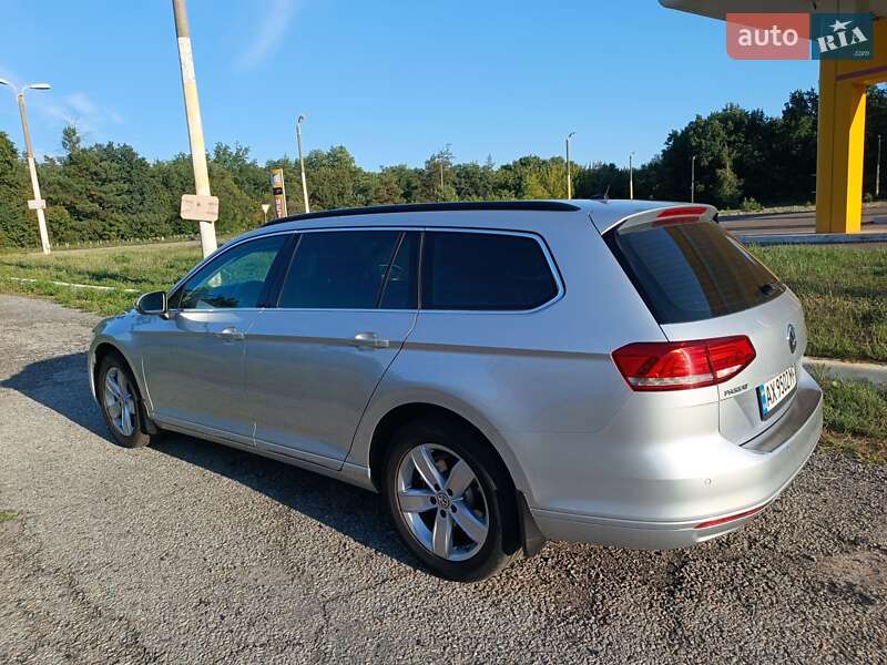 Універсал Volkswagen Passat 2015 в Краснограді