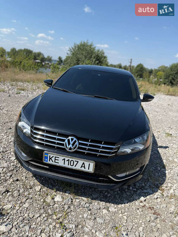 Volkswagen Passat 2011