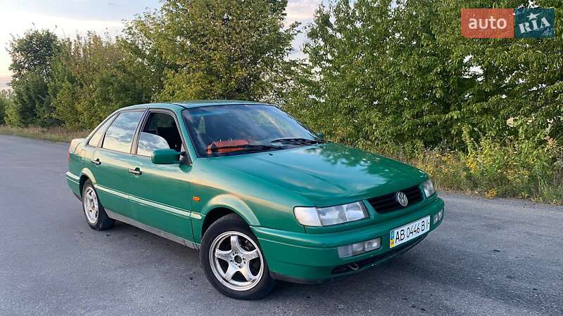 Седан Volkswagen Passat 1995 в Гайвороні фото 5 Седан Volkswagen Passat 1995 в Гайвороні