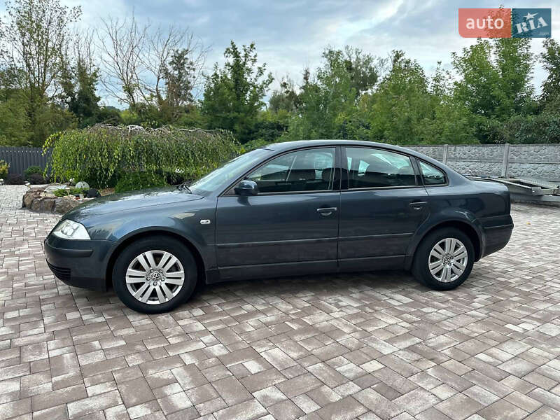 Седан Volkswagen Passat 2001 в Вінниці