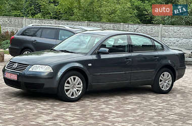 Седан Volkswagen Passat 2001 в Вінниці