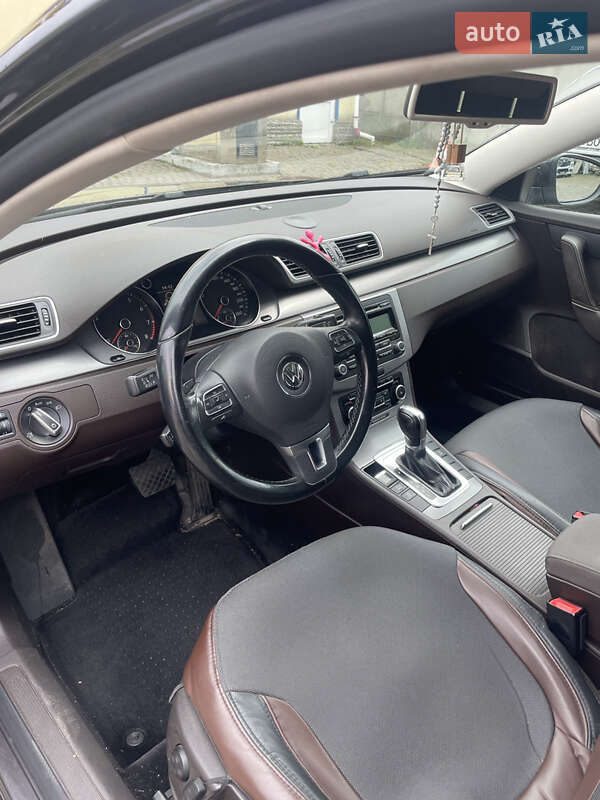 Седан Volkswagen Passat 2011 в Львове фото 8 Седан Volkswagen Passat 2011 в Львове
