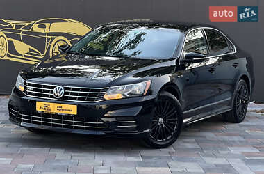 Седан Volkswagen Passat 2017 в Киеве