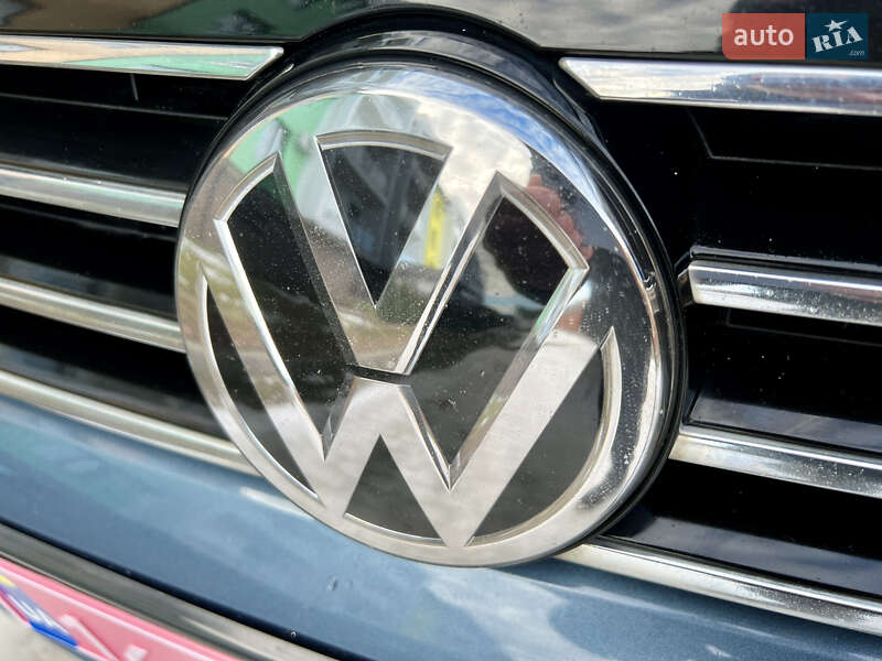 Универсал Volkswagen Passat 2018 в Дрогобыче