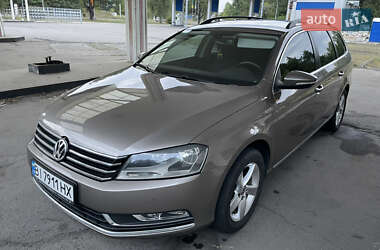 Универсал Volkswagen Passat 2011 в Горишних Плавнях