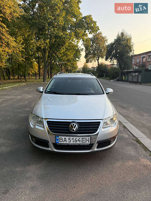 Універсал Volkswagen Passat 2006 в Гайвороні