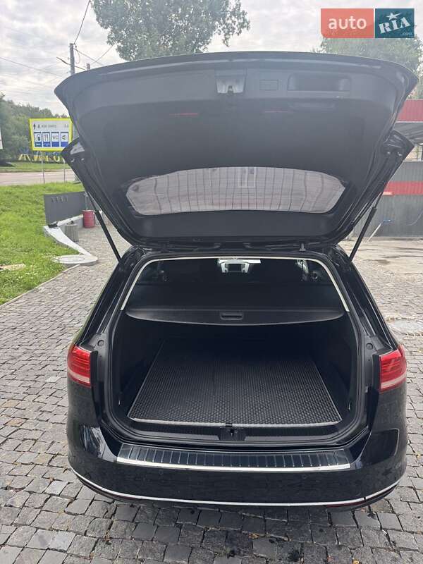 Универсал Volkswagen Passat 2015 в Житомире фото 16 Универсал Volkswagen Passat 2015 в Житомире