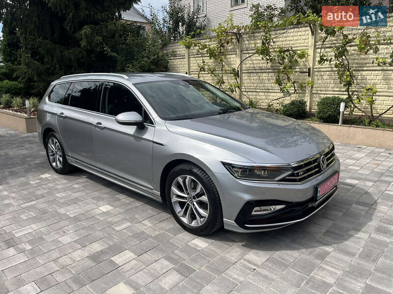Универсал Volkswagen Passat 2021 в Житомире