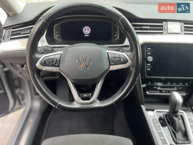 Универсал Volkswagen Passat 2021 в Житомире