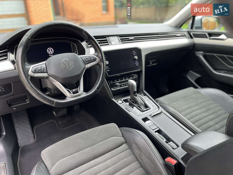Универсал Volkswagen Passat 2021 в Житомире