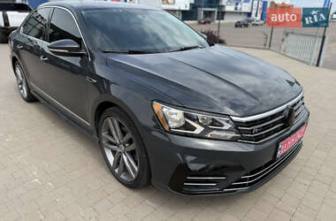 Седан Volkswagen Passat 2016 в Ковелі