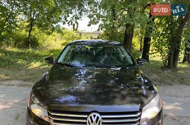 Седан Volkswagen Passat 2012 в Броварах