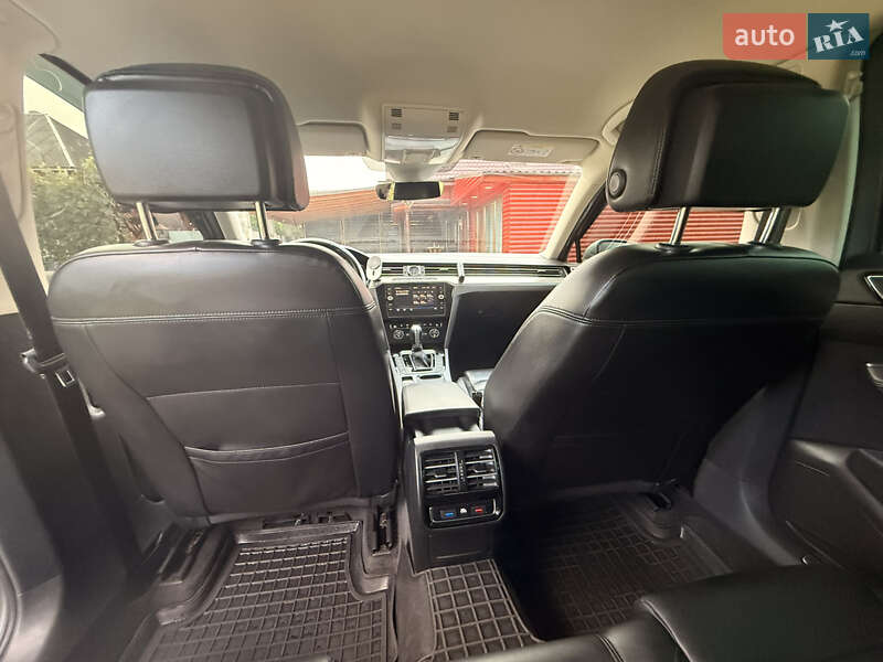Седан Volkswagen Passat 2018 в Виноградове