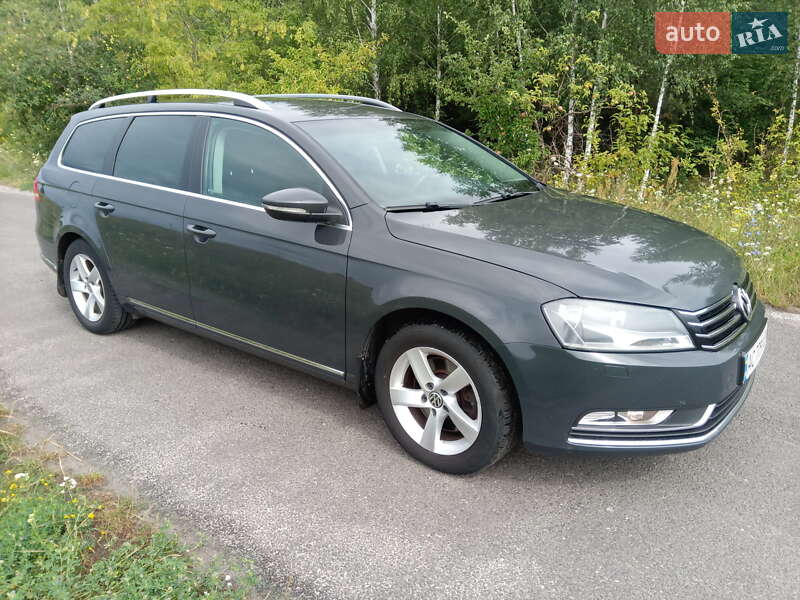 Універсал Volkswagen Passat 2011 в Турійську