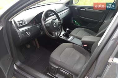 Універсал Volkswagen Passat 2011 в  фото 8 Універсал Volkswagen Passat 2011 в