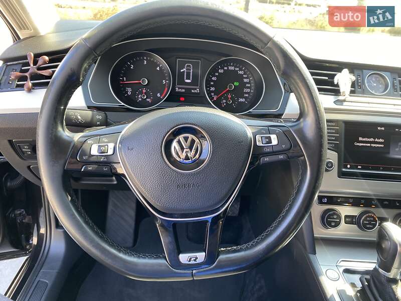 Универсал Volkswagen Passat 2015 в Корсуне-Шевченковском