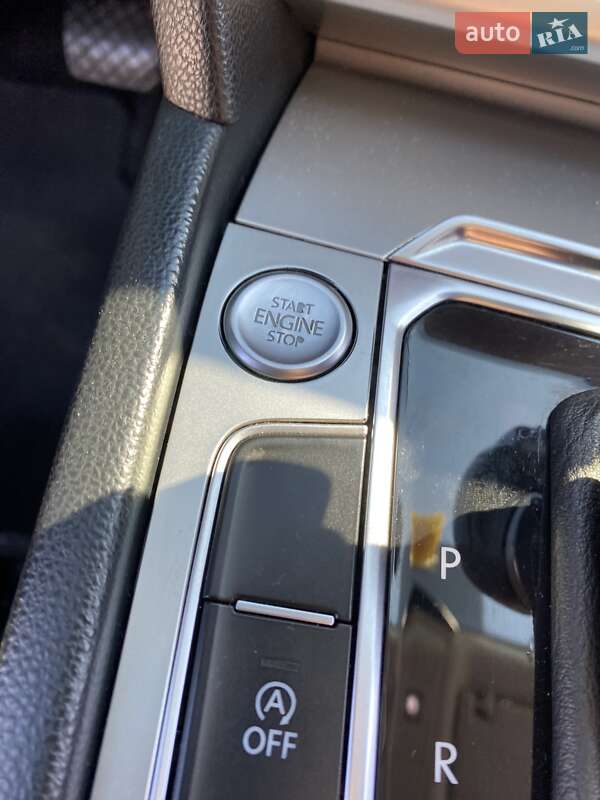 Универсал Volkswagen Passat 2015 в Корсуне-Шевченковском