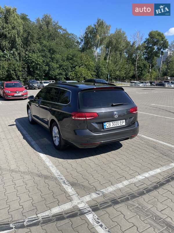 Універсал Volkswagen Passat 2017 в Чернігові