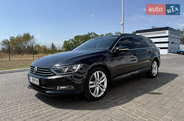 Универсал Volkswagen Passat 2015 в Николаеве