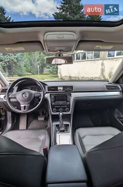 Седан Volkswagen Passat 2012 в 