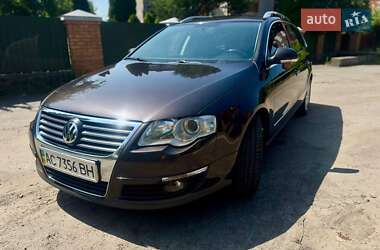 Універсал Volkswagen Passat 2009 в Луцьку