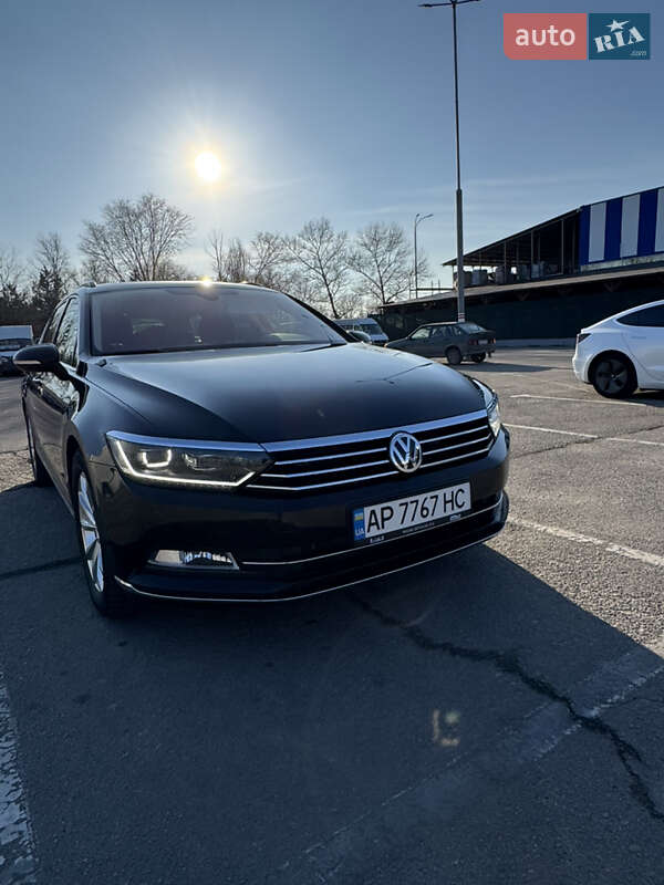 Універсал Volkswagen Passat 2017 в Запоріжжі