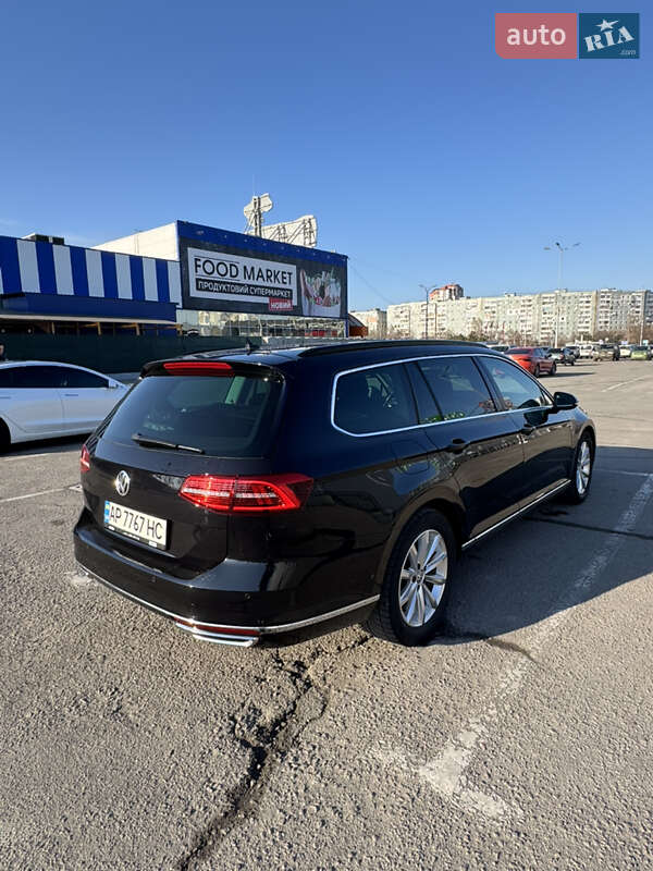 Універсал Volkswagen Passat 2017 в Запоріжжі