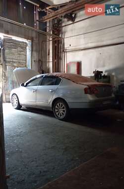 Седан Volkswagen Passat 2007 в Запорожье