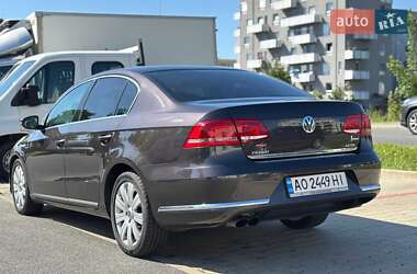 Седан Volkswagen Passat 2011 в Иршаве