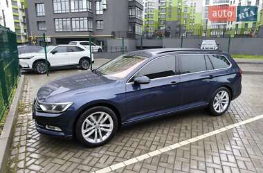 Универсал Volkswagen Passat 2014 в Ивано-Франковске