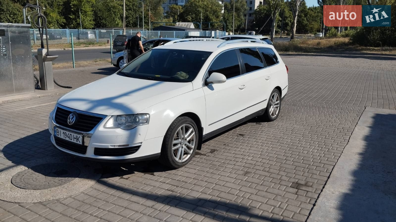 2010 Volkswagen Passat - мініатюра 30