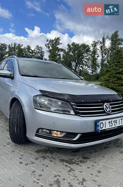 Універсал Volkswagen Passat 2013 в Кагарлику