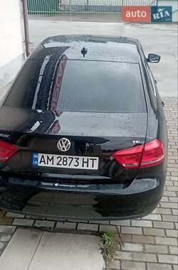 Седан Volkswagen Passat 2015 в 