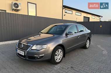 Седан Volkswagen Passat 2006 в Хмельницком