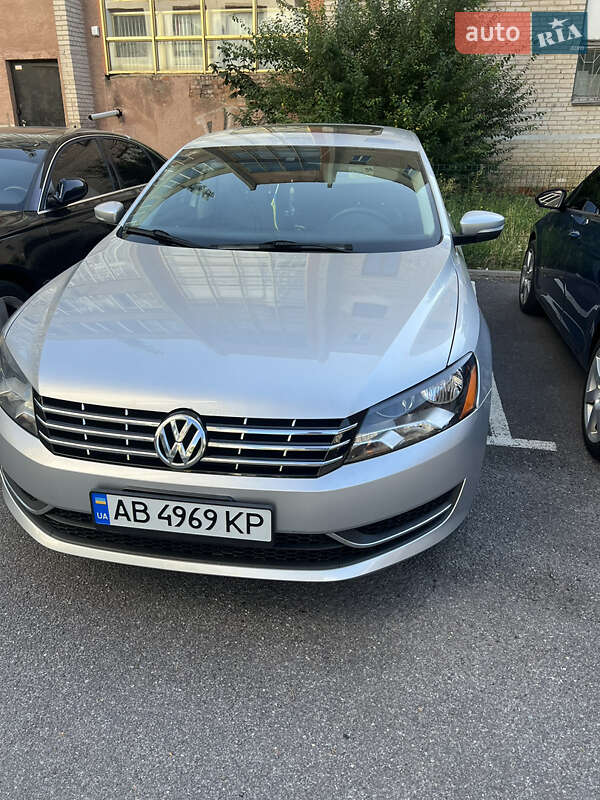 Volkswagen Passat 2012 Volkswagen Passat 2012
