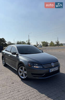 Седан Volkswagen Passat 2012 в Запорожье