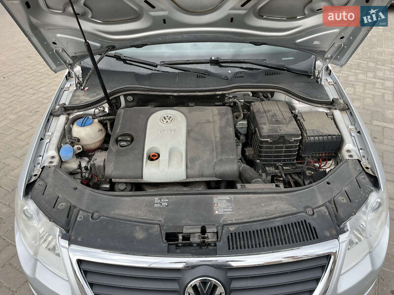 Седан Volkswagen Passat 2007 в Любомле