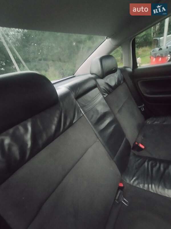 Седан Volkswagen Passat 2001 в Бориславі