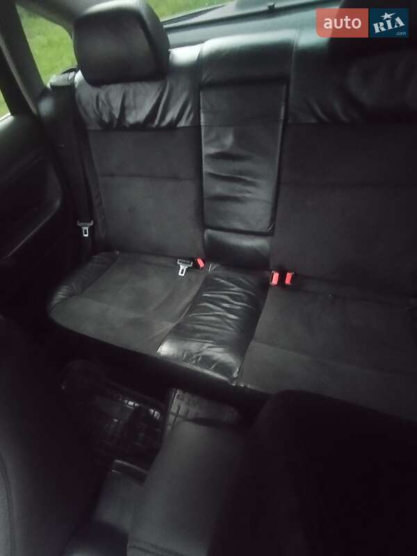 Седан Volkswagen Passat 2001 в Бориславі