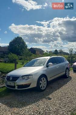 Універсал Volkswagen Passat 2007 в Самборі