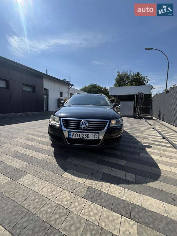 Универсал Volkswagen Passat 2009 в Ужгороде