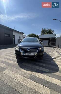 Універсал Volkswagen Passat 2009 в 