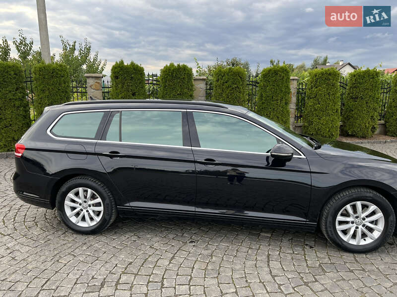 Универсал Volkswagen Passat 2016 в Жовкве