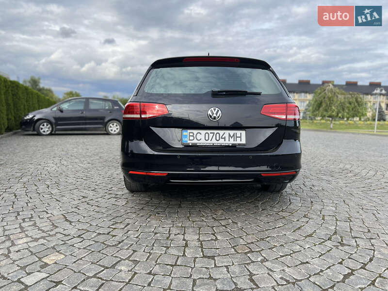 Универсал Volkswagen Passat 2016 в Жовкве