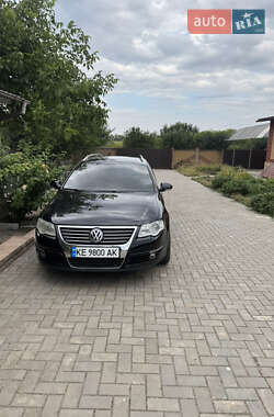 Універсал Volkswagen Passat 2006 в Дніпрі